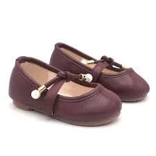 girl pumps